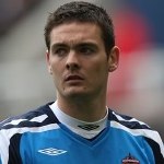 [Picture of Craig Gordon]