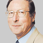 [Picture of Sir Max Hastings]