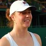 [Picture of Alisa Kleybanova]