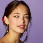 [Picture of Kristin Kreuk]
