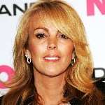 [Picture of Dina Lohan]