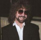 [Picture of Jeff Lynne]