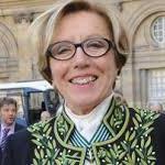 [Picture of Daniele Sallenave]