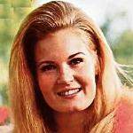 [Picture of Lynn Anderson]