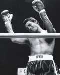 [Picture of Roberto Duran]