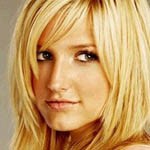 [Picture of Ashlee Simpson]
