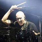 [Picture of Chris Slade]