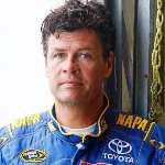[Picture of Michael Waltrip]